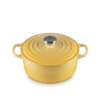Le Creuset 4.2L Signature Round Dutch Oven - Camomille