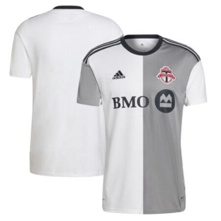 Toronto FC adidas - 2022 Community Kit Jersey - L