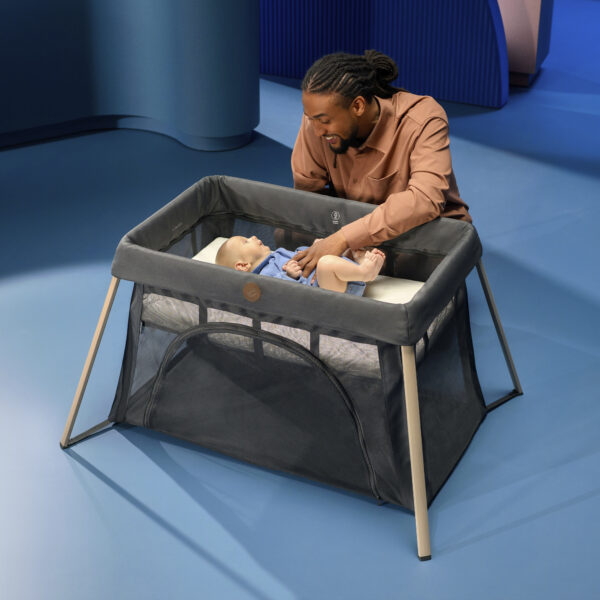 Maxi Cosi Calao Light Travel Playard - Beyond Graphite - Image 2