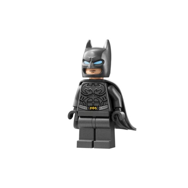 Lego DC Batman: Batman Forever Batmobile - Image 3