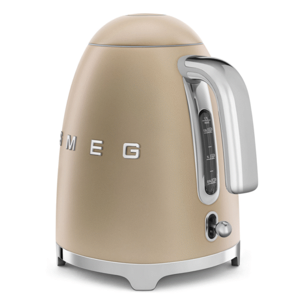 Smeg 1.7L Kettle Champagne Matte 1 - Image 3