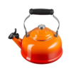 Le Creuset 1.6 L Classic Whistling Kettle Flame Stainless Steel Knob